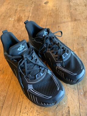 Jackshibo Black Men's Athletic Comfort Sneakers with Reflective Detail
